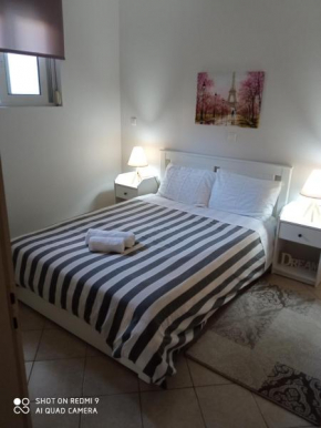 Giorgos House